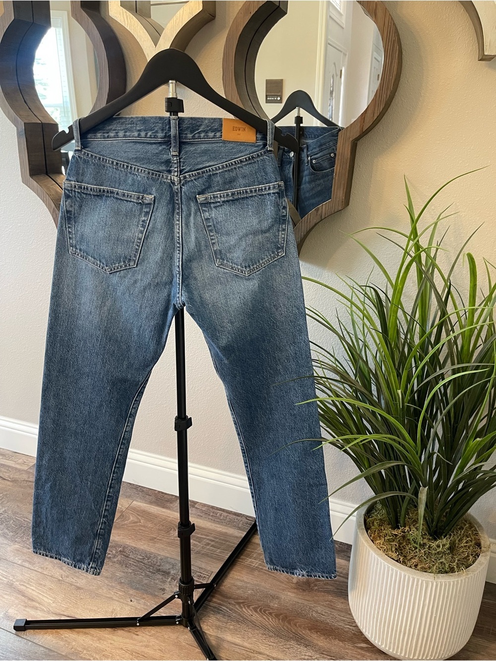 Edwin Women's Blue Straight-Leg Jeans - Picture 2 of 7